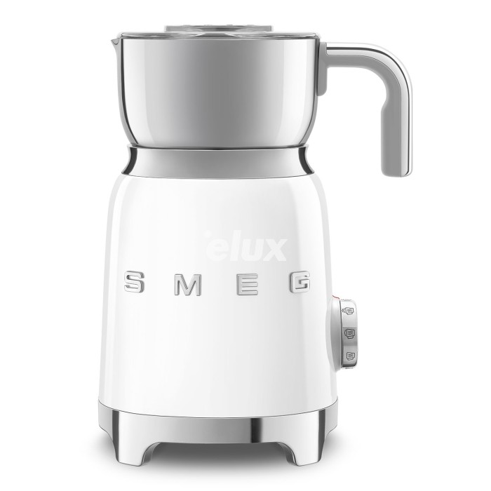 Piimavahustaja Smeg, 50`ndate stiil, valge